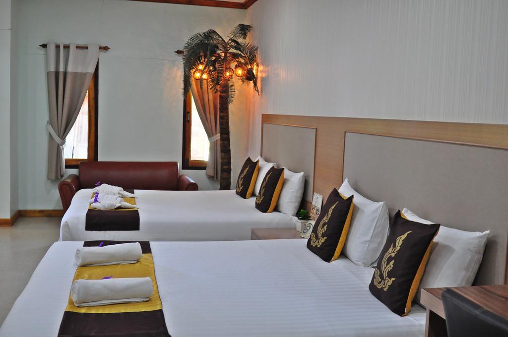 111 Resort & Spa Bantharamat Kültér fotó