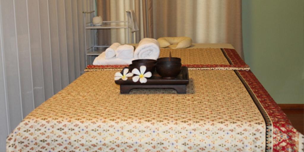 111 Resort & Spa Bantharamat Kültér fotó